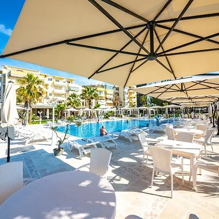 Royal Park Hotel Qerret