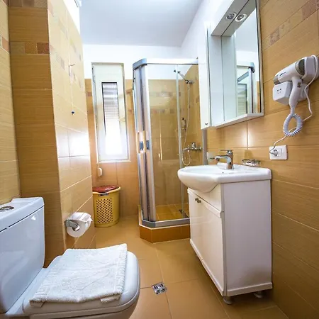 Otel Royal Park Qerret (Tirana)